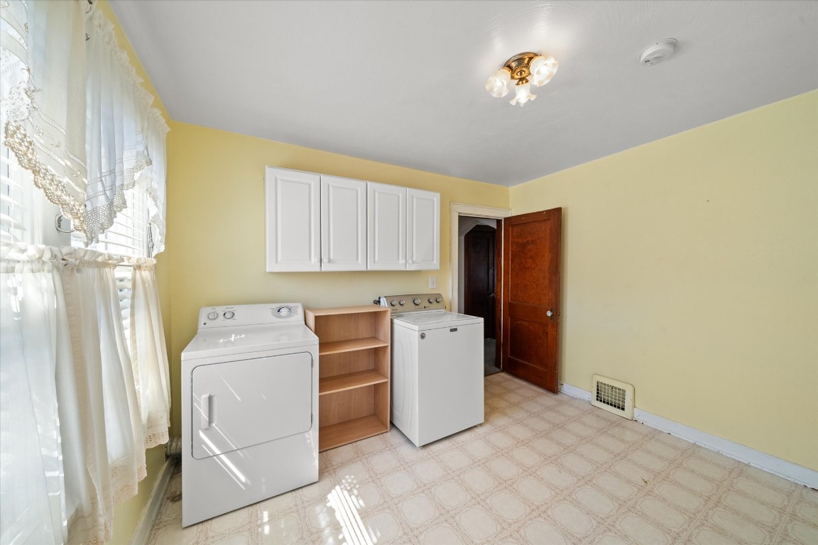 309 Maple Street, Vestal, New York image 19