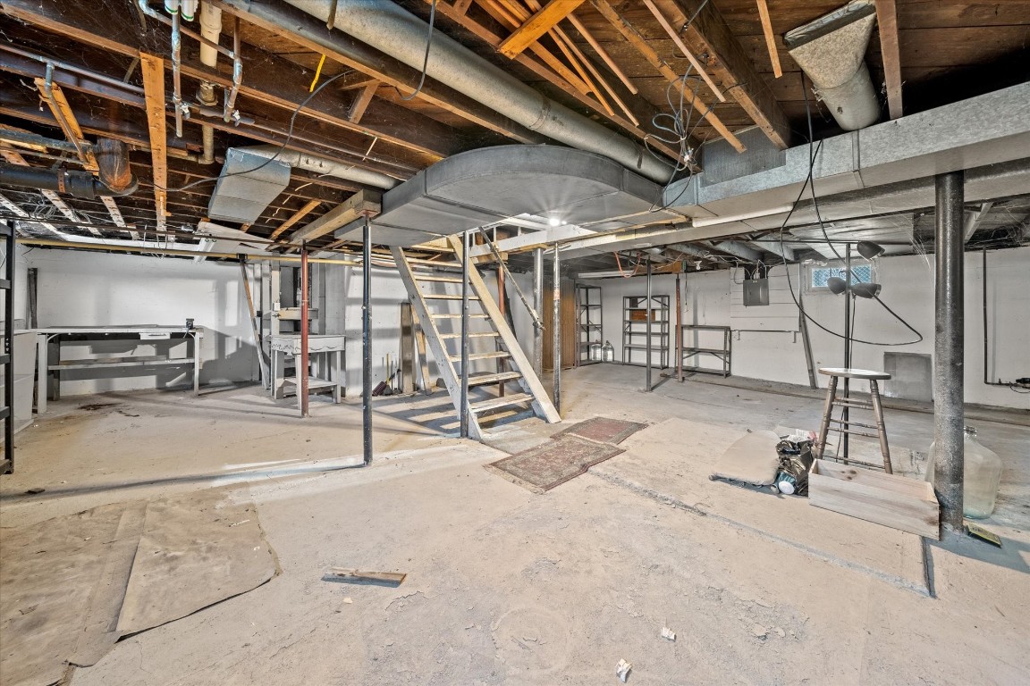 309 Maple Street, Vestal, New York image 27
