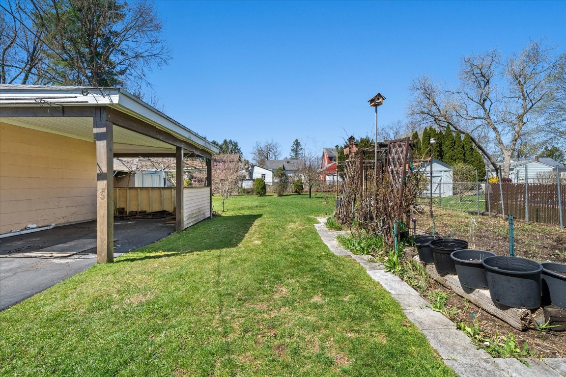 309 Maple Street, Vestal, New York image 37