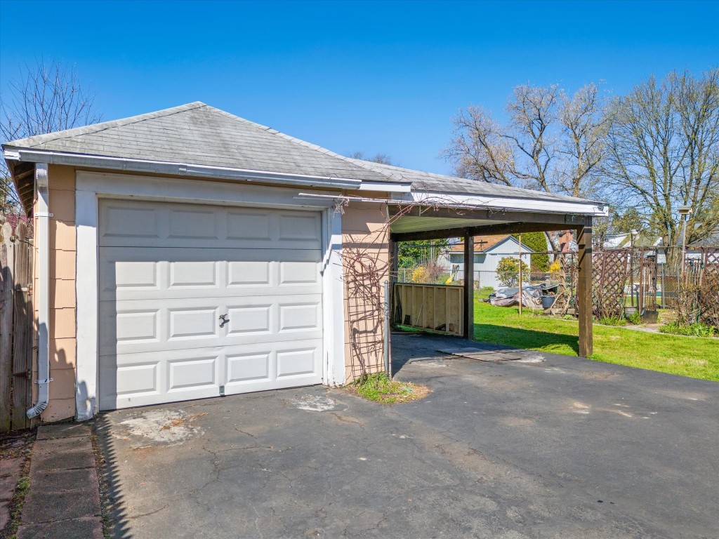 309 Maple Street, Vestal, New York image 31