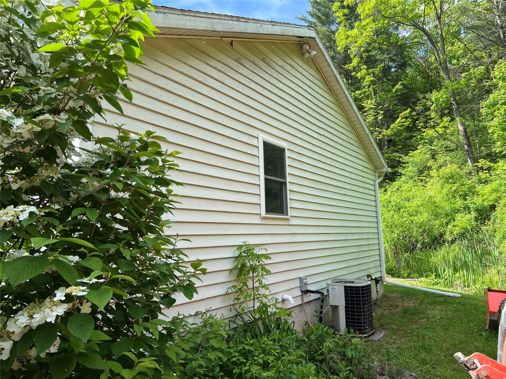 147 Beartown Road, Port Crane, New York image 7