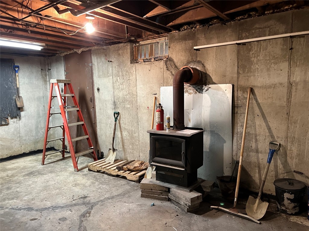 147 Beartown Road, Port Crane, New York image 28