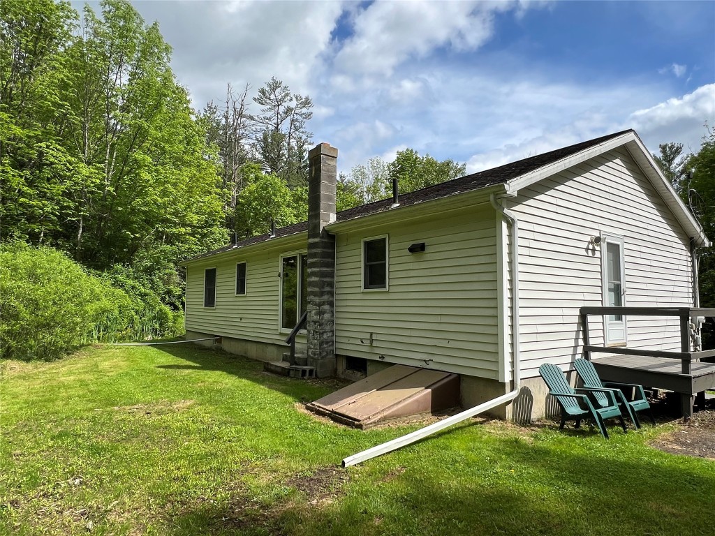 147 Beartown Road, Port Crane, New York image 4