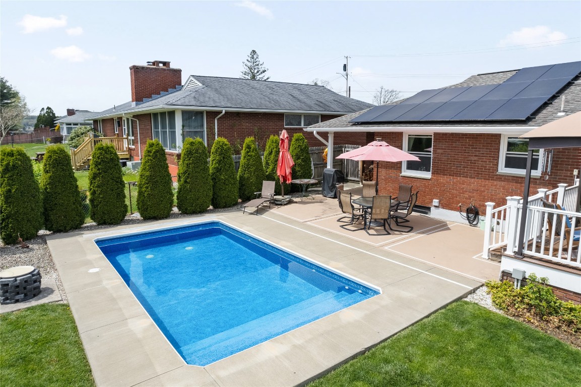 2718 Columbia Drive, Endicott, New York image 5