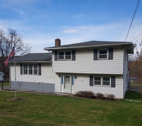 Homes For Sale - 277 Woodside Avenue<br/> Conklin, NY 13903