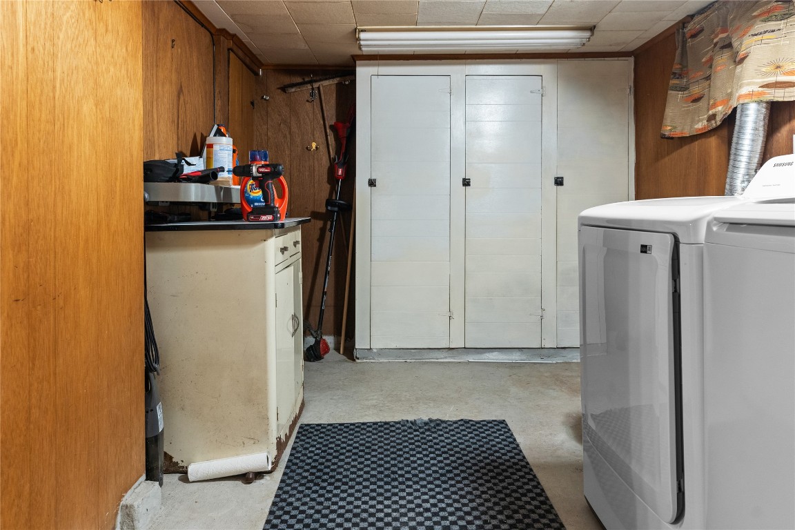 32 Martin Avenue, Johnson City, New York image 27