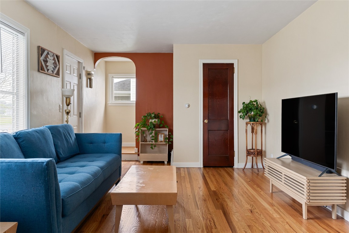 616 Dickson Street, Endicott, New York image 4