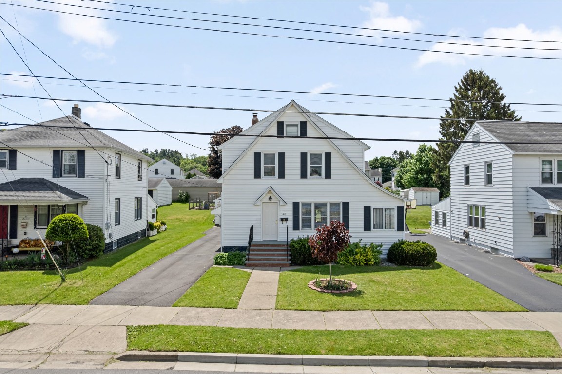 616 Dickson Street, Endicott, New York image 2