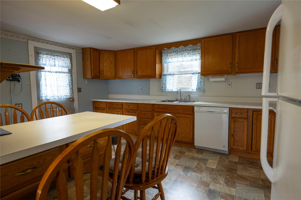 340 Lackawanna Avenue, Owego, New York image 7