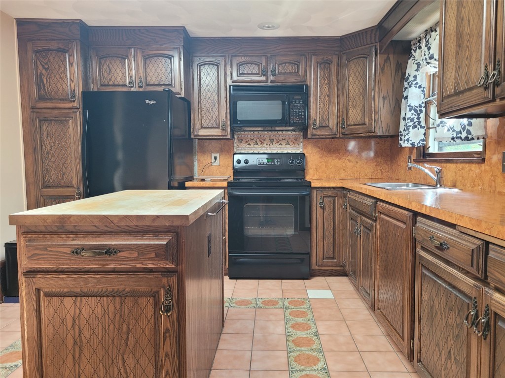 1428 Arch Drive, Vestal, New York image 6