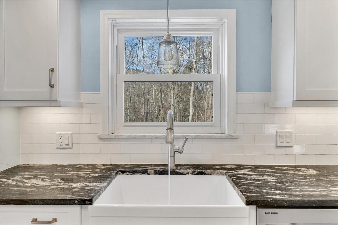 1204 Wildwood Lane, Vestal, New York image 5