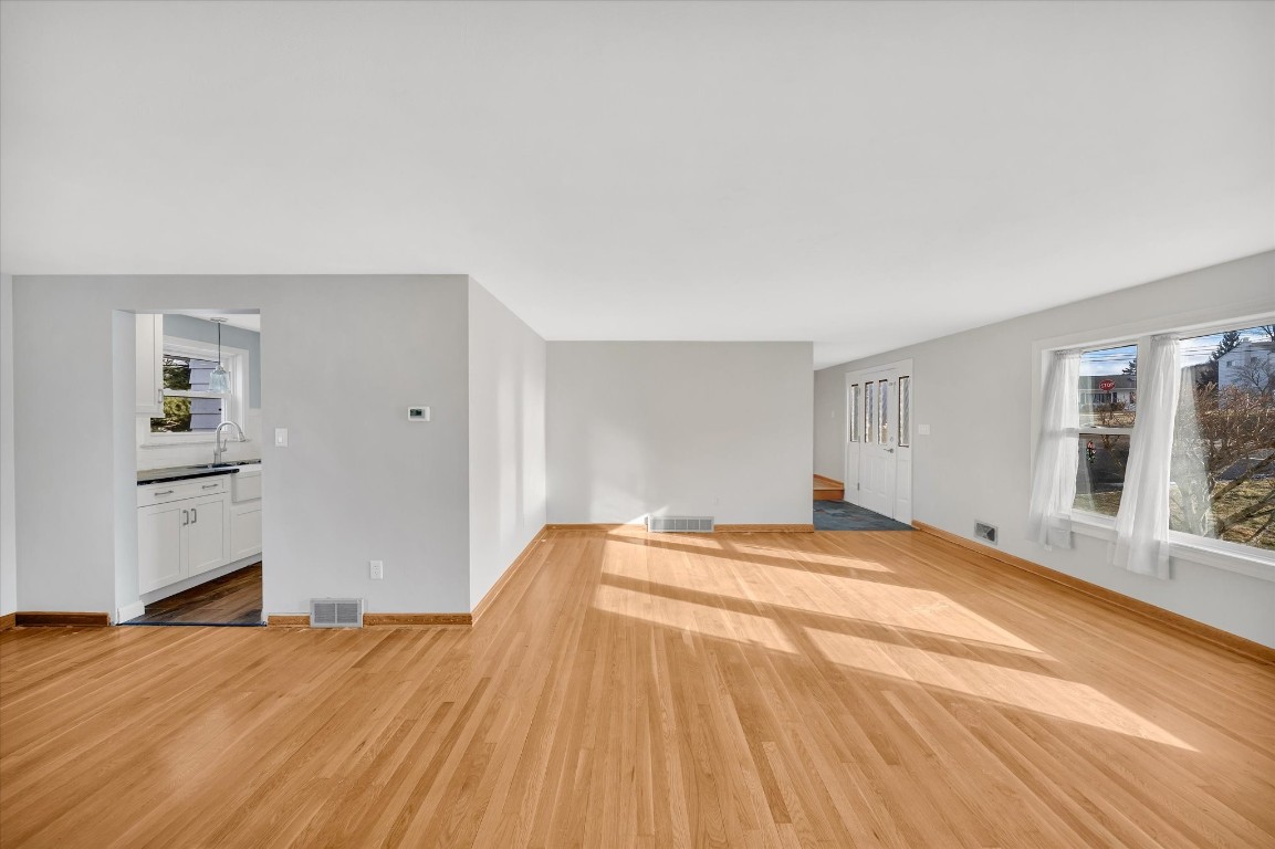 1204 Wildwood Lane, Vestal, New York image 15