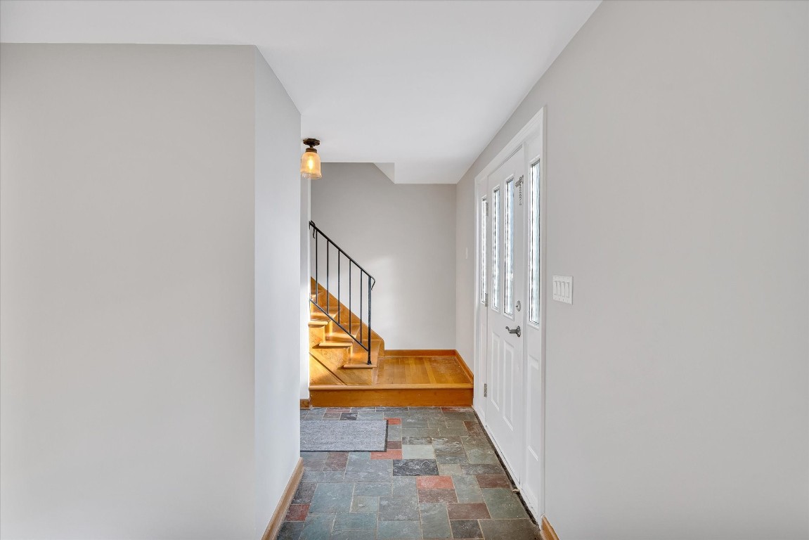1204 Wildwood Lane, Vestal, New York image 19