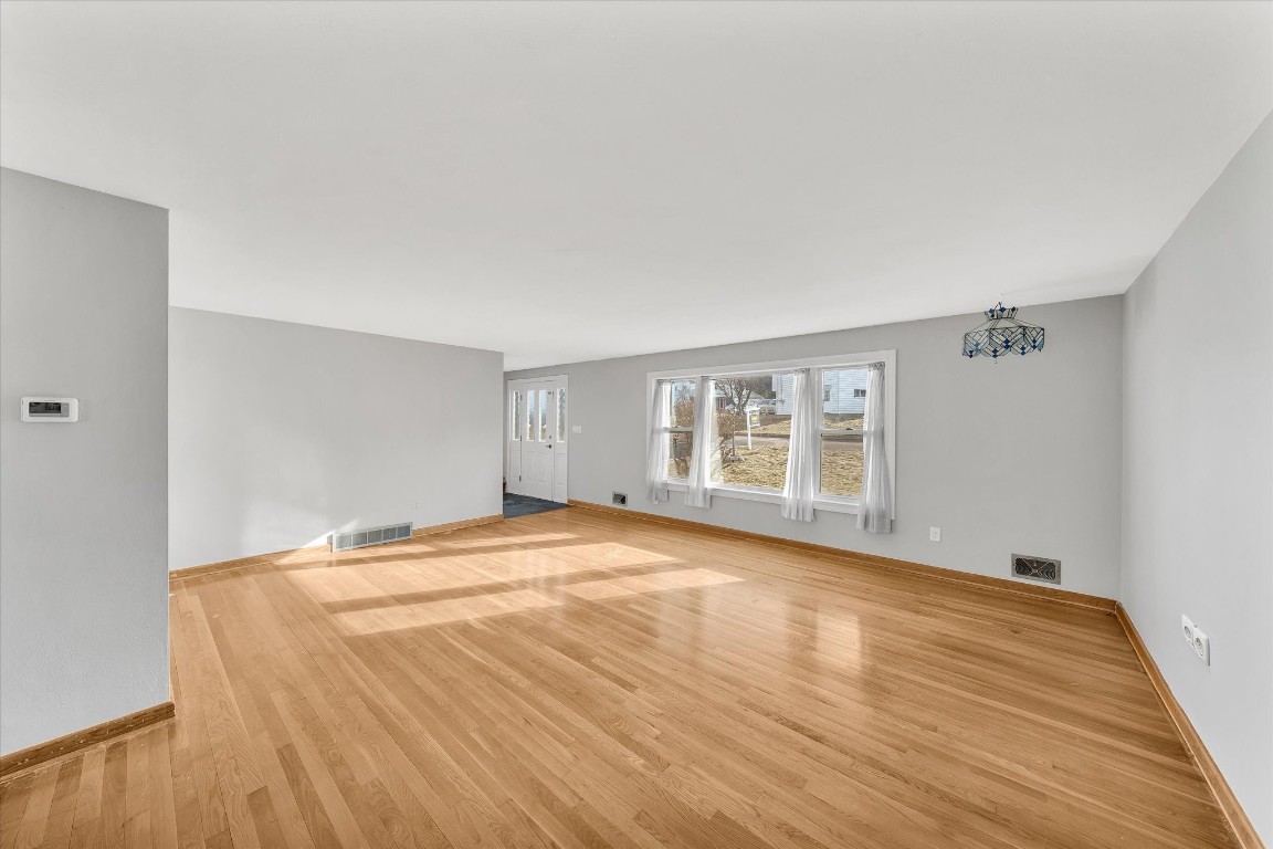 1204 Wildwood Lane, Vestal, New York image 16