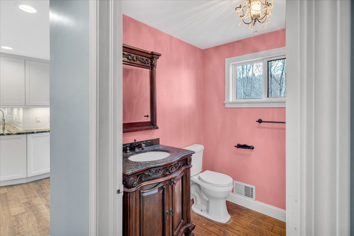 1204 Wildwood Lane, Vestal, New York image 18