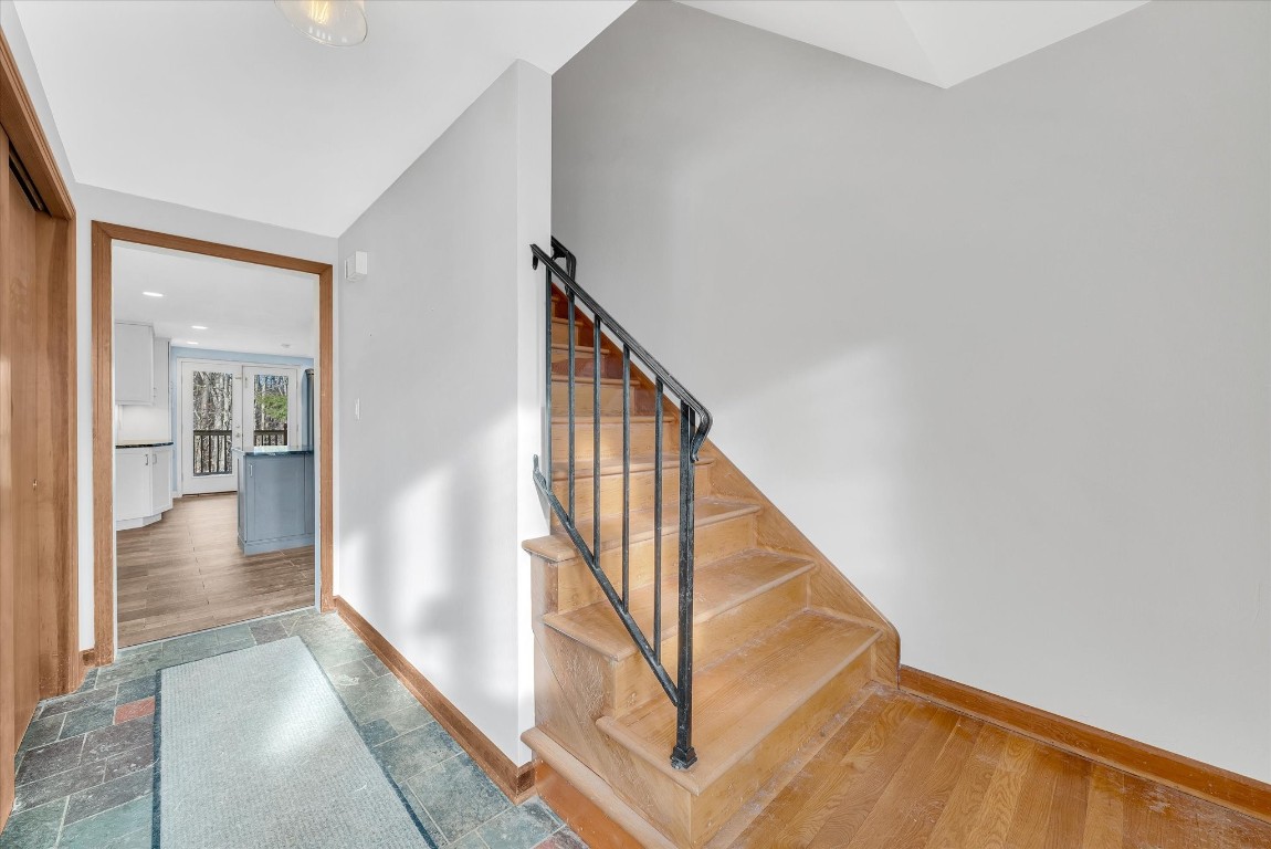 1204 Wildwood Lane, Vestal, New York image 11