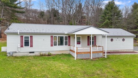 Homes For Sale - 1122 Day Hollow Road<br/> Endicott, NY 13760