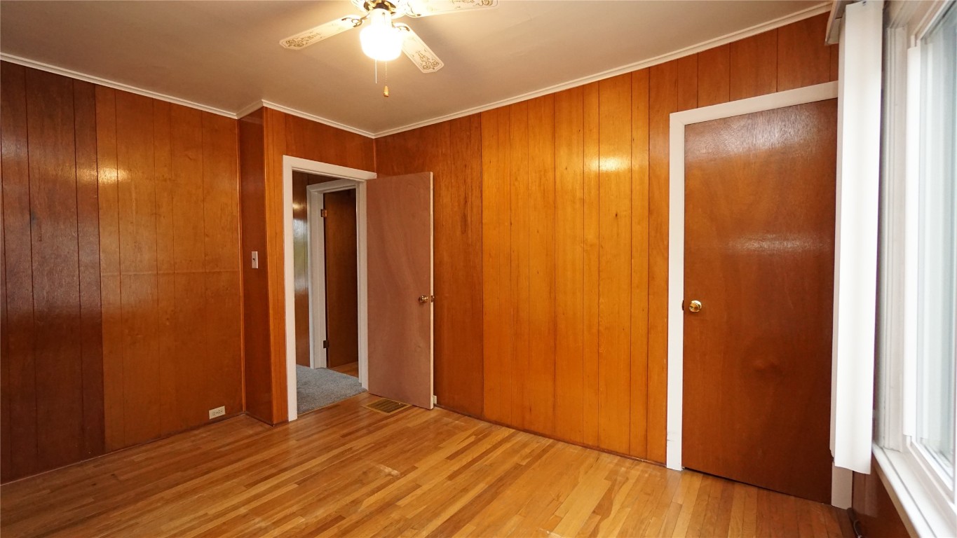 105 Ackley Ave, Johnson City, New York image 33