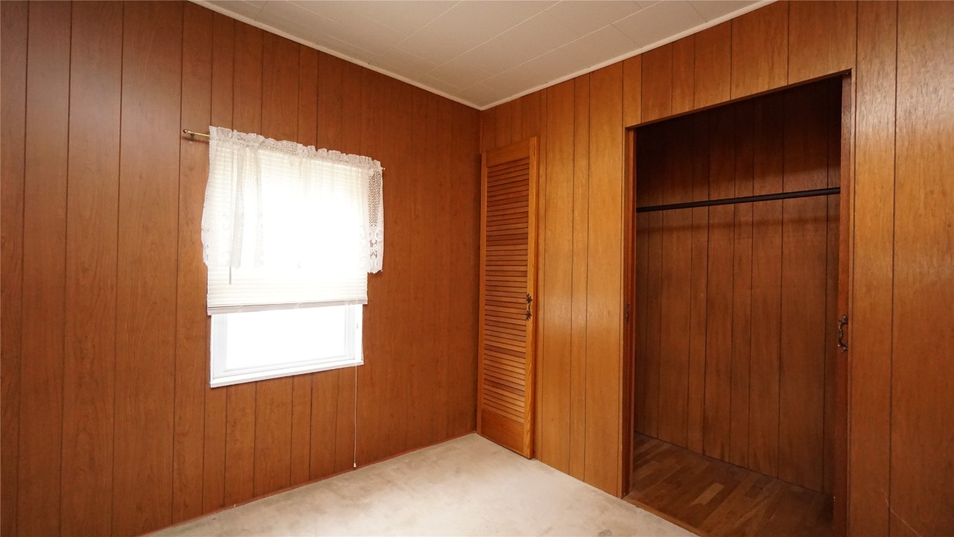 105 Ackley Ave, Johnson City, New York image 30