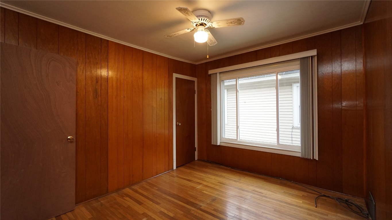105 Ackley Ave, Johnson City, New York image 32