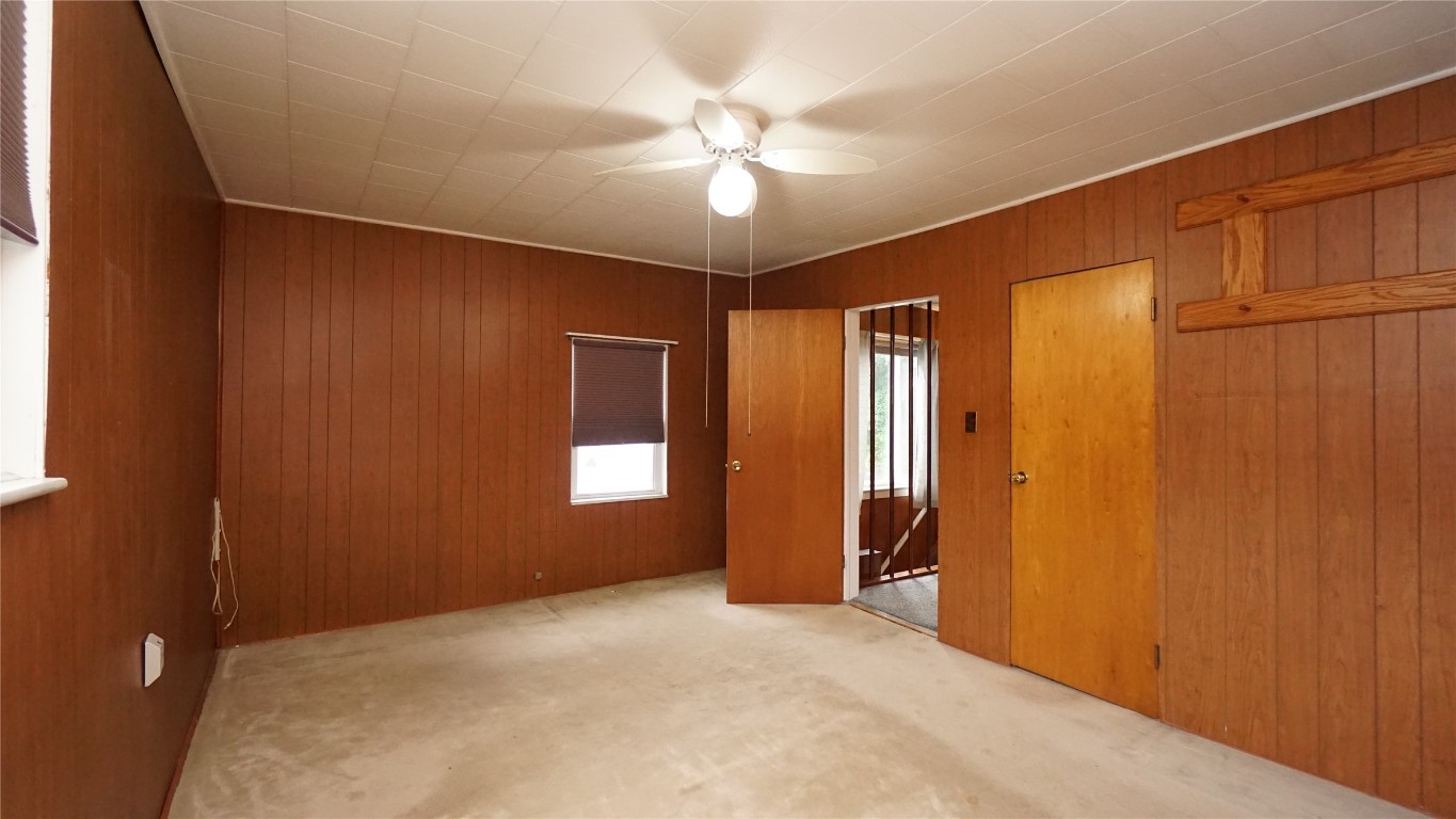105 Ackley Ave, Johnson City, New York image 29