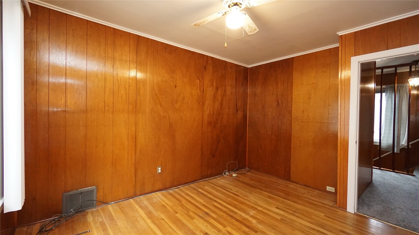 105 Ackley Ave, Johnson City, New York image 34