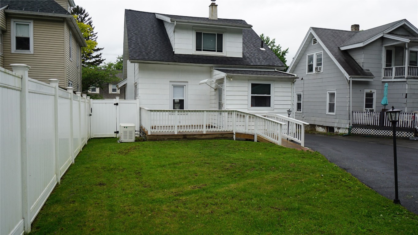 105 Ackley Ave, Johnson City, New York image 4