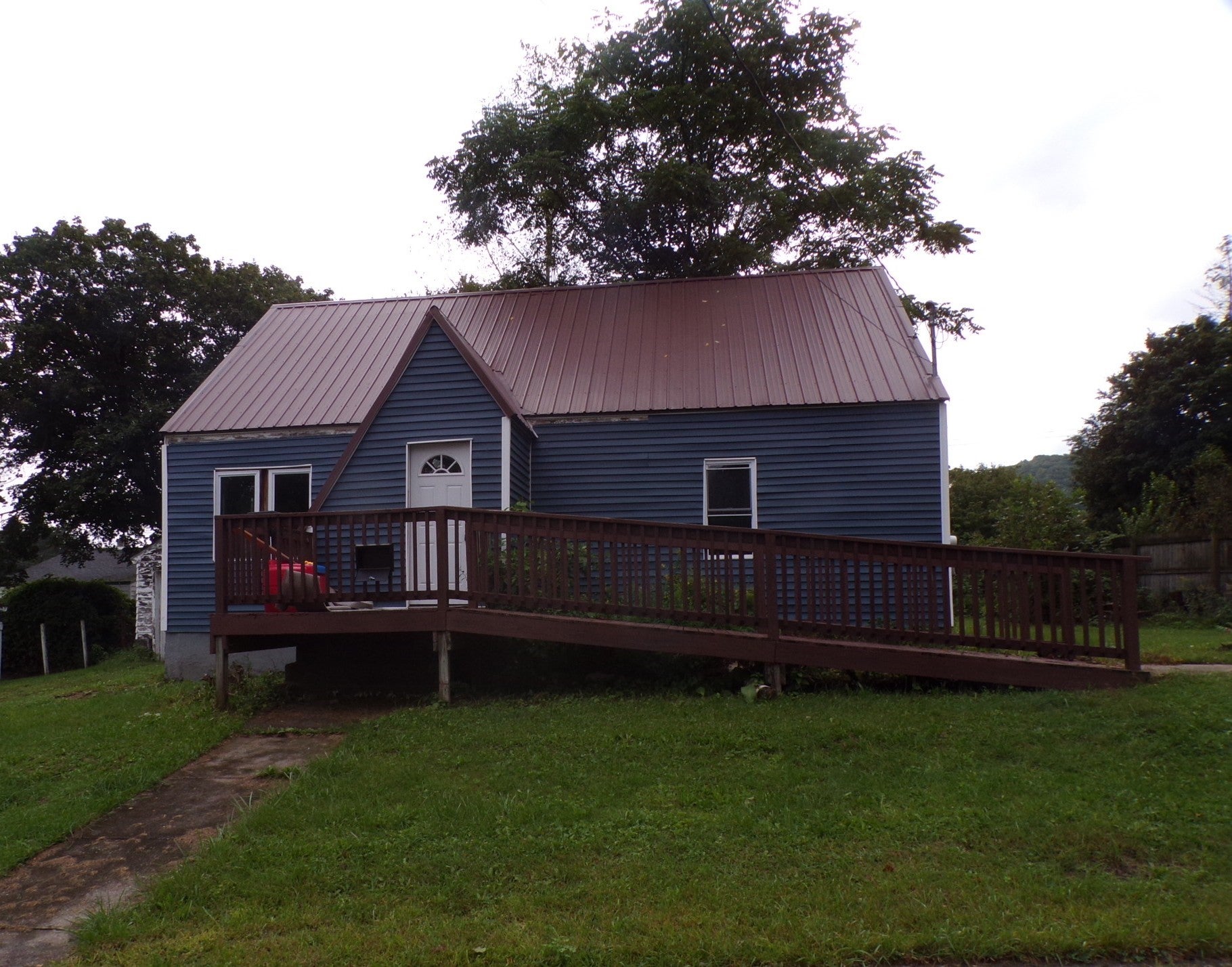 8 Bates Terrace - Photo 4