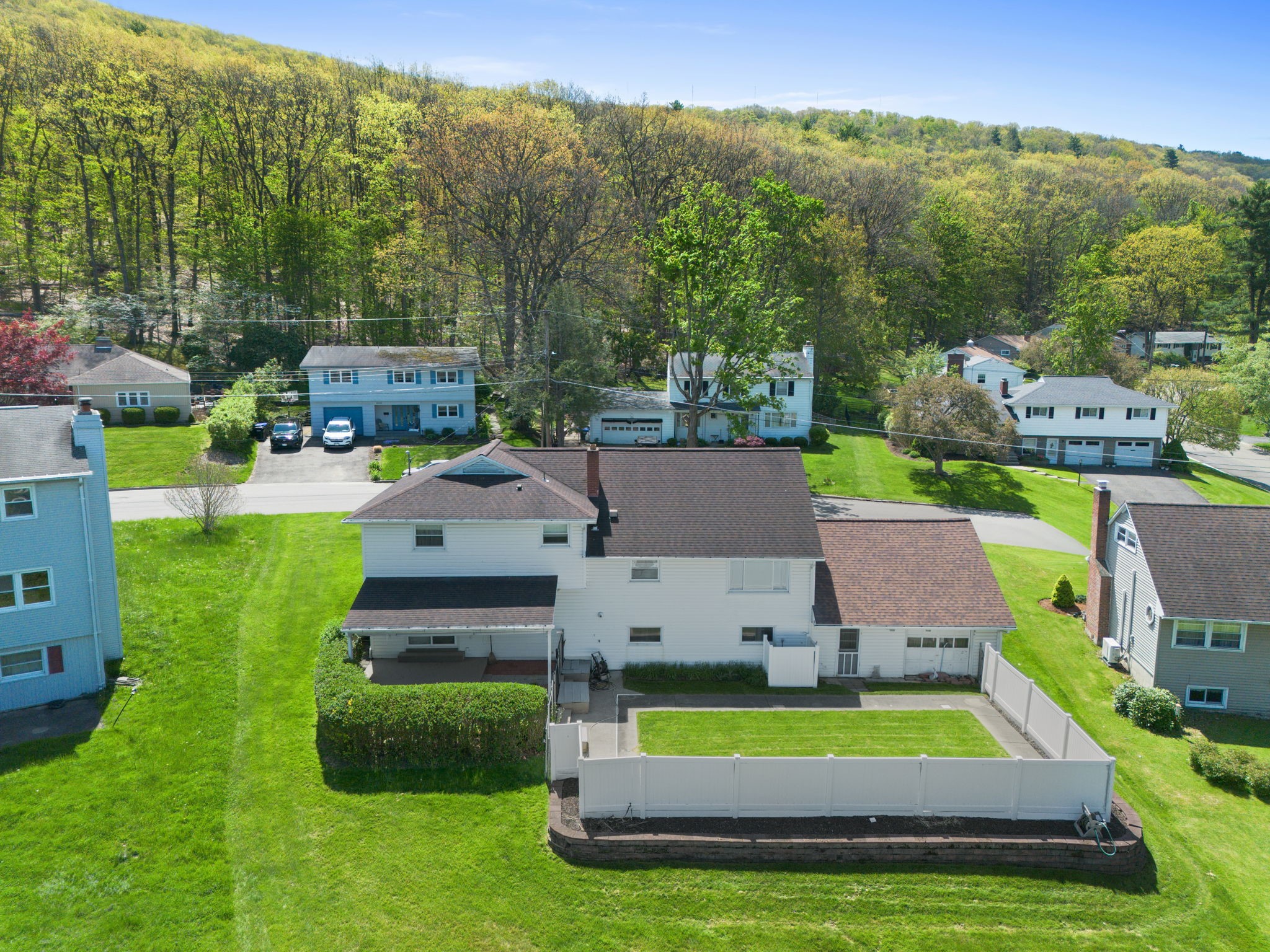 1005 Beechwood Lane