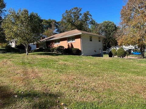 2 Wellington Court Endicott NY 13760