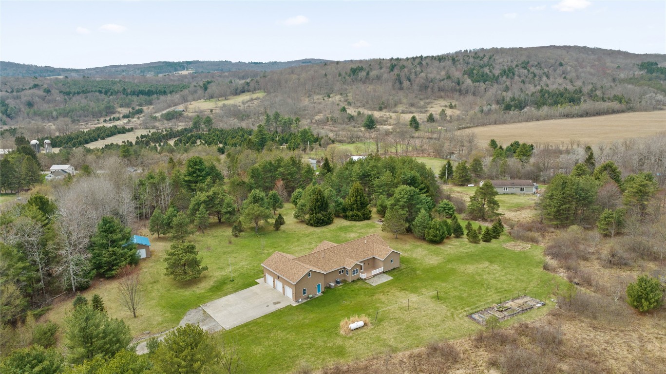 420 Hardy Road, Johnson City, New York image 37