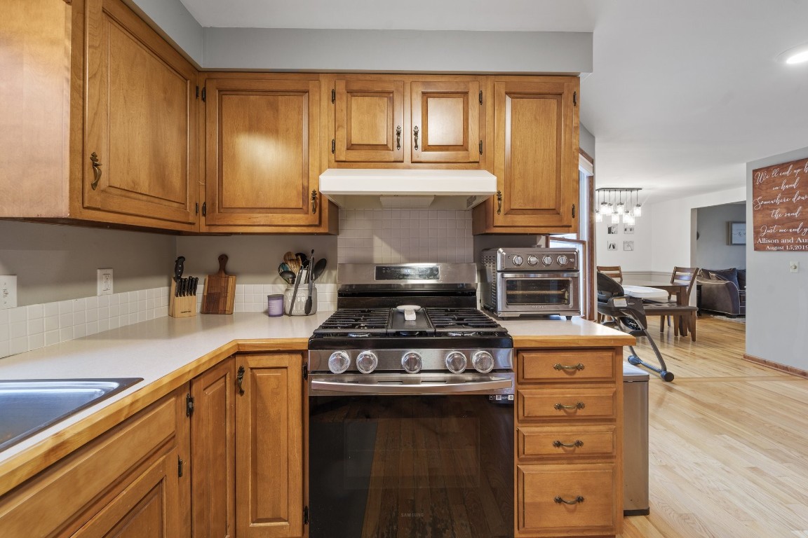 628 Leon Drive, Endicott, New York image 22