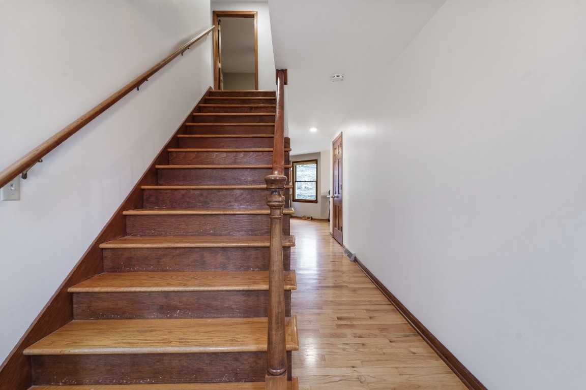 628 Leon Drive, Endicott, New York image 13