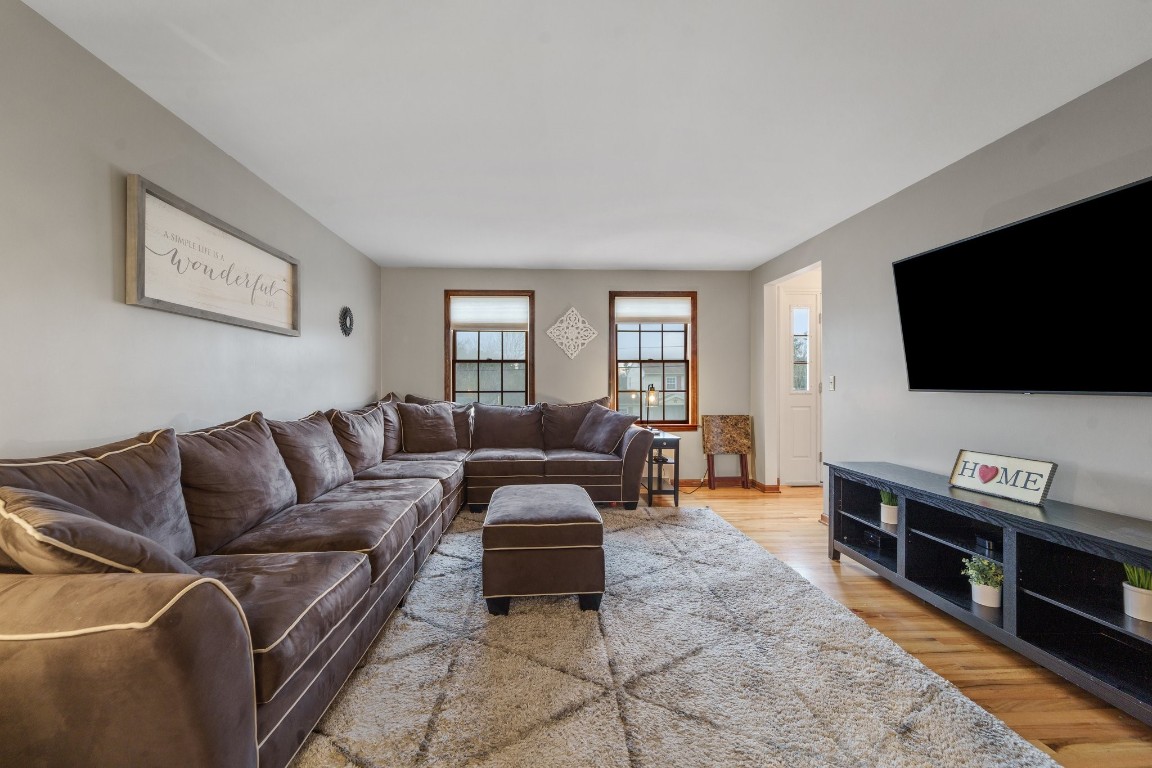 628 Leon Drive, Endicott, New York image 10