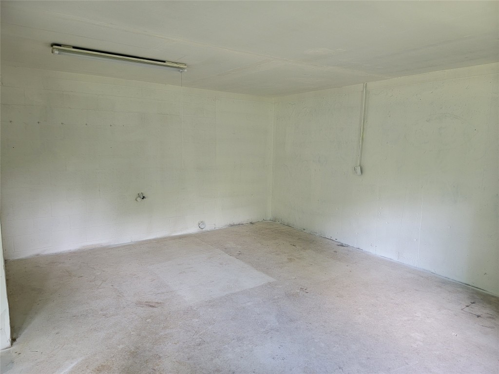 2466 Ny Rt 12, Chenango Forks, New York image 32