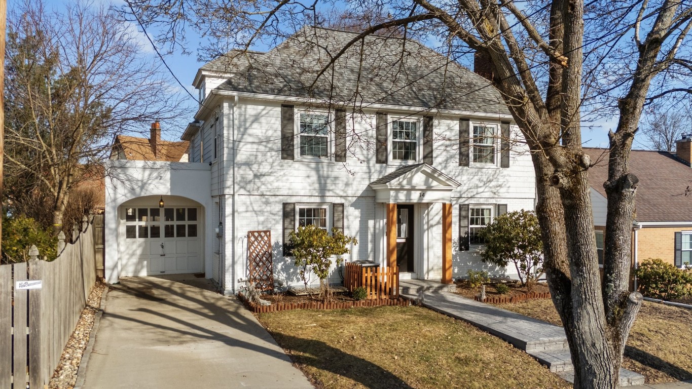 14 Matthews Street, Binghamton, New York image 1
