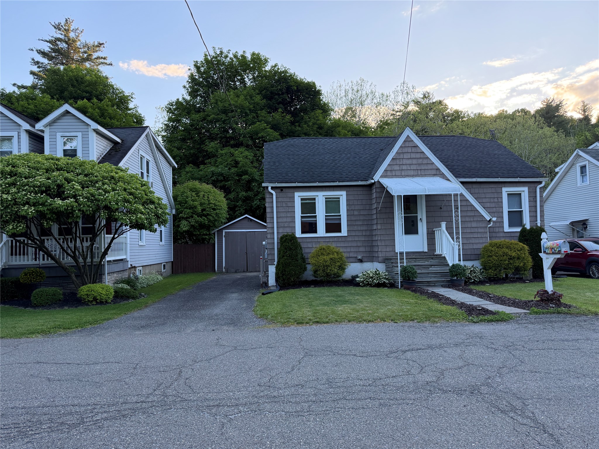 1248 Landon Road