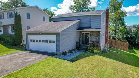 Homes For Sale - 1121 Talan Drive<br/> Endicott, NY 13760