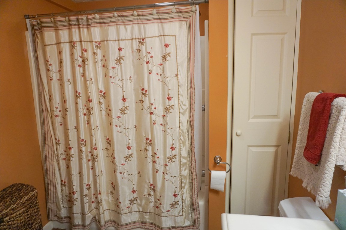 2153 Farm To Market Road, Johnson City, New York image 33