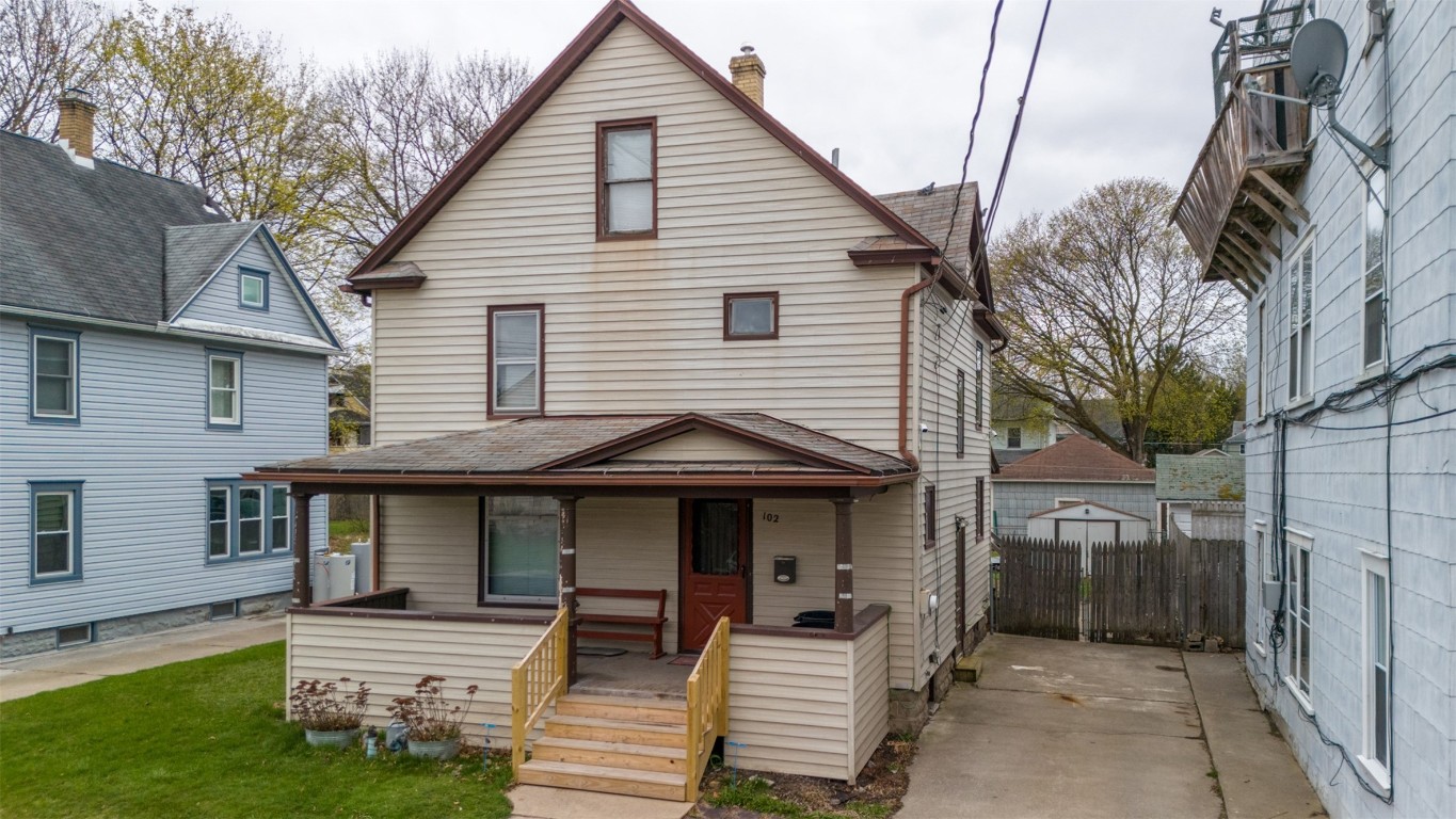 102 Cleveland Avenue, Endicott, New York image 3
