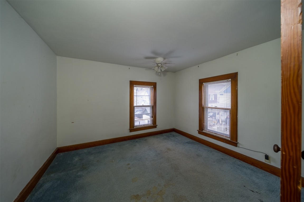 102 Cleveland Avenue, Endicott, New York image 21