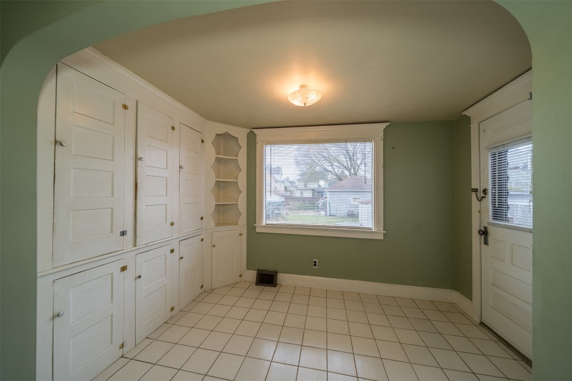 102 Cleveland Avenue, Endicott, New York image 15
