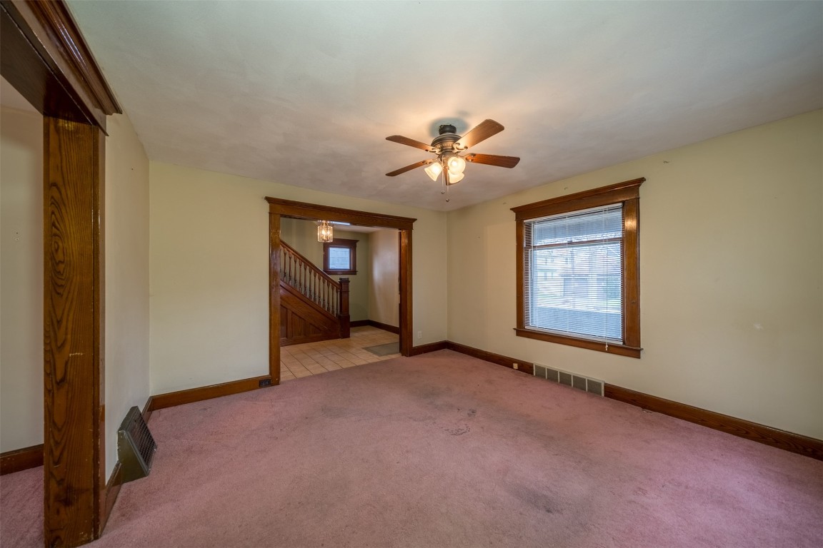102 Cleveland Avenue, Endicott, New York image 8