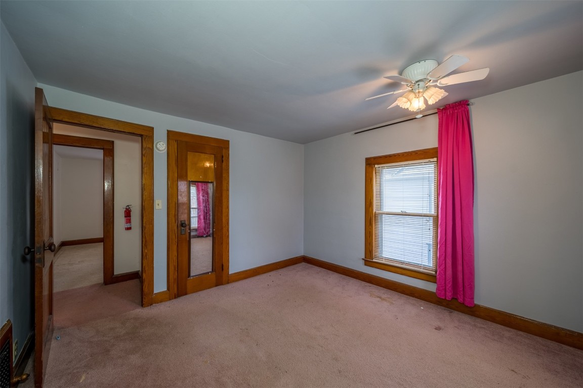 102 Cleveland Avenue, Endicott, New York image 24