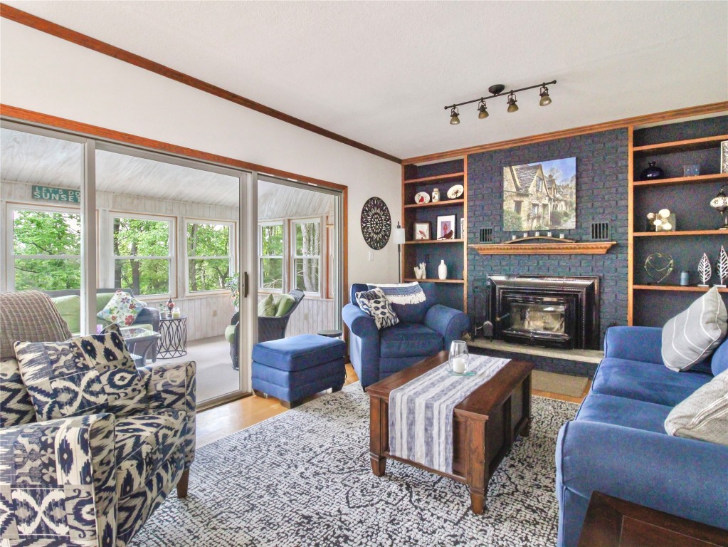 1989 N Cafferty Road, Endicott, New York image 22