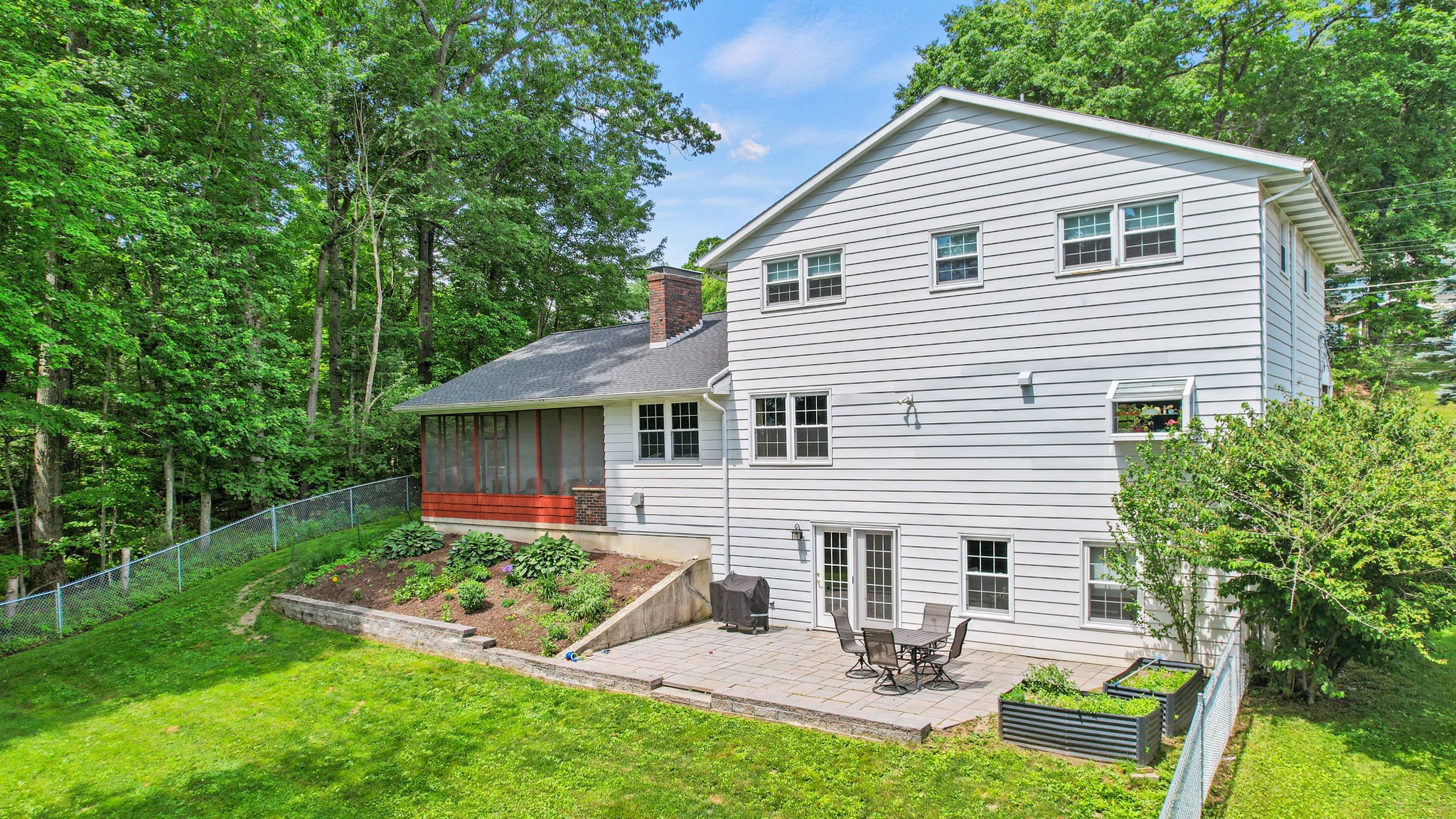 319 Ridgefield Road