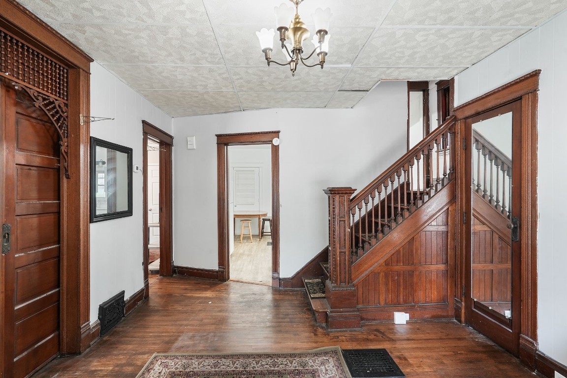 179 W End Avenue, Binghamton, New York image 9
