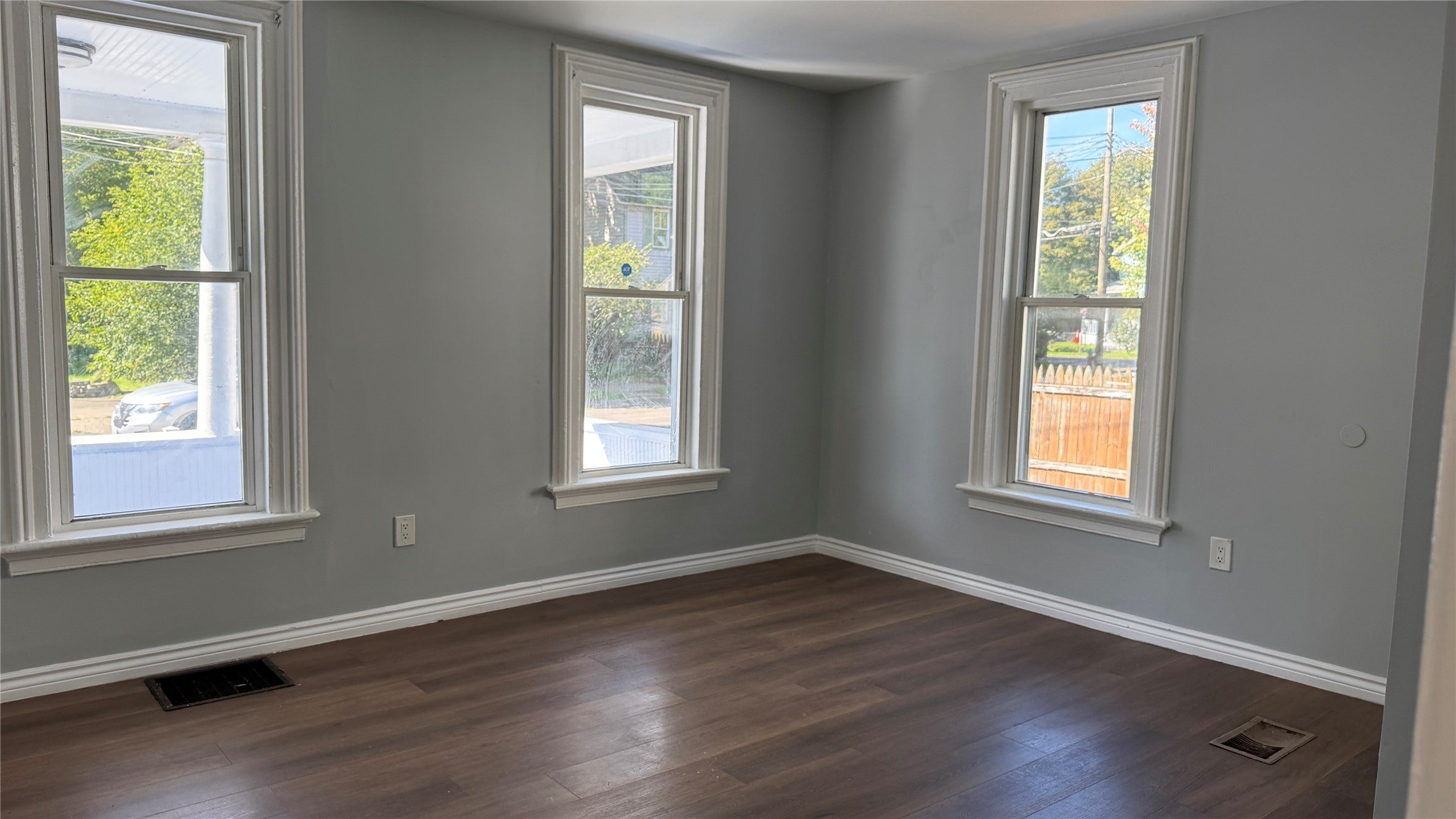 4 Thorp Street - Photo 3