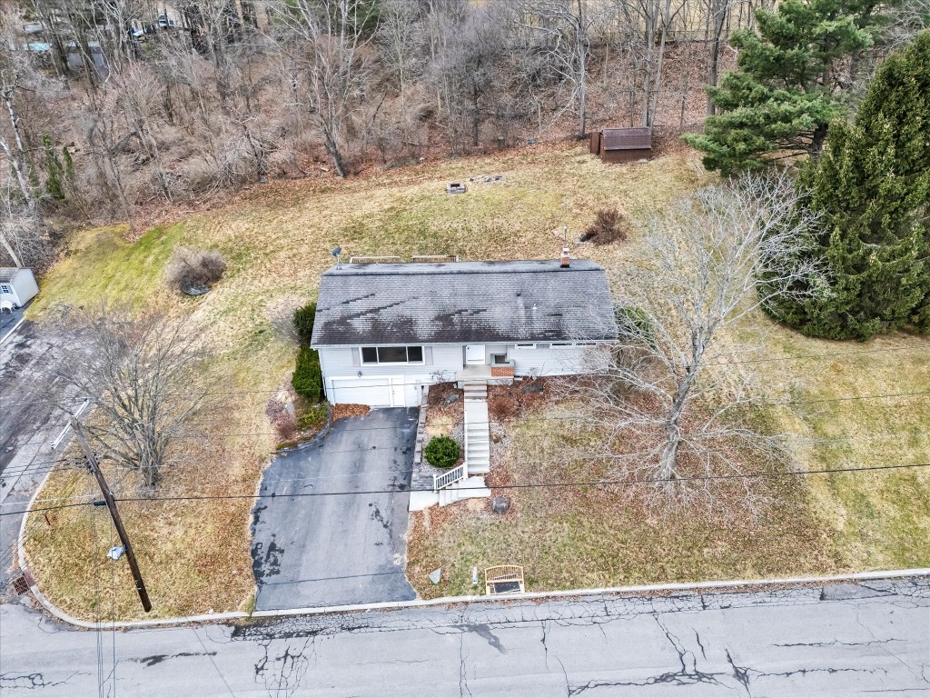 17 Dover Drive, Endicott, New York image 27