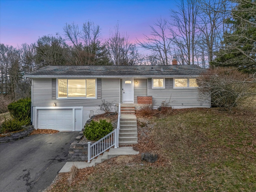 17 Dover Drive, Endicott, New York image 23
